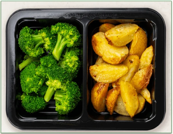 One of Veestro's side disOne of Veestro's side dishes (Steamed Broccoli and Garlic Roasted Yukon Gold Potatoes)hes (Steamed Broccoli and Garlic Roasted Yukon Gold Potatoes)