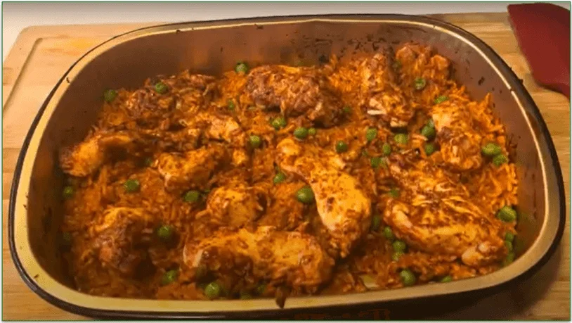 Dinnerly’s Chicken Tikka Masala in a tray