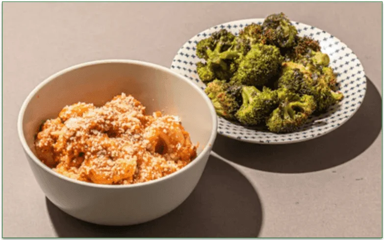 Tovala's vegetarian Creamy Tortellini Soup with Roasted Broccoli in Basil Vinaigrette