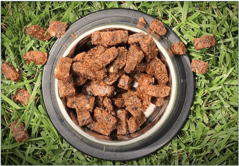 Yumwoof food is shelf stable and easy to serve