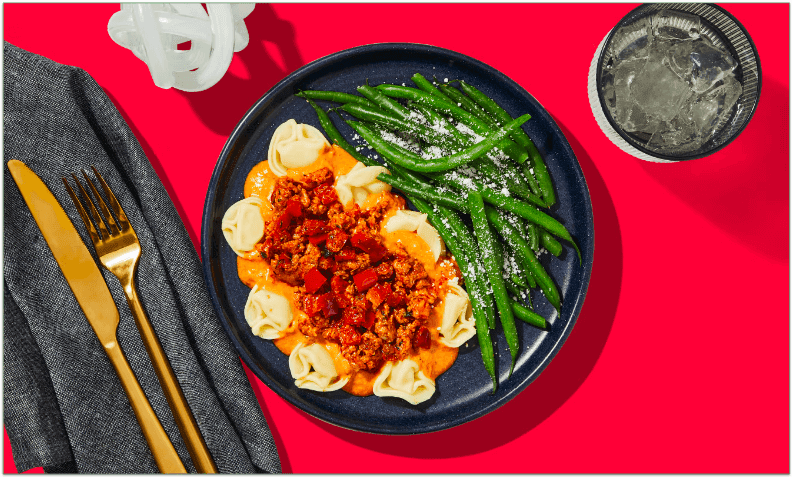 Roasted Red Pepper Tortellini & Italian Sausage with Parmesan Haricot Verts (450 calories)