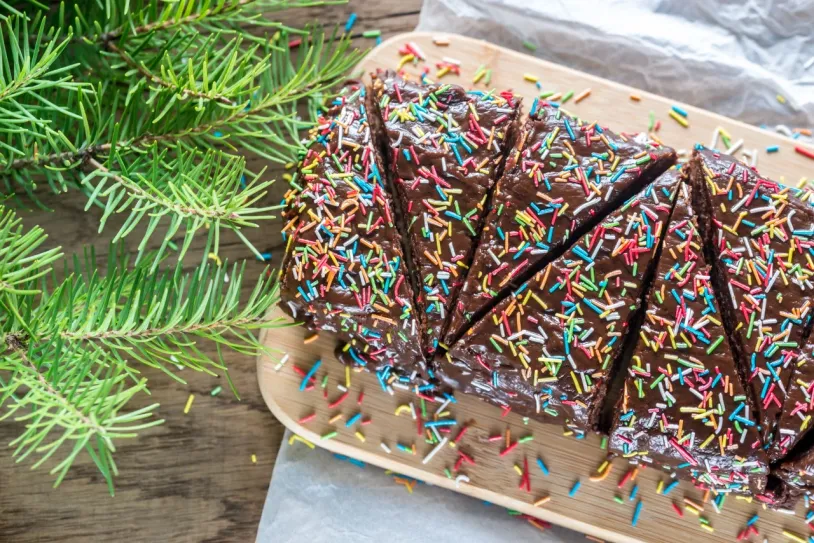 Traybake chocolate cake