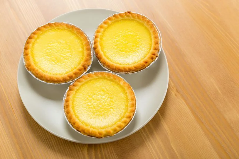 Hong kong egg tart on a plate