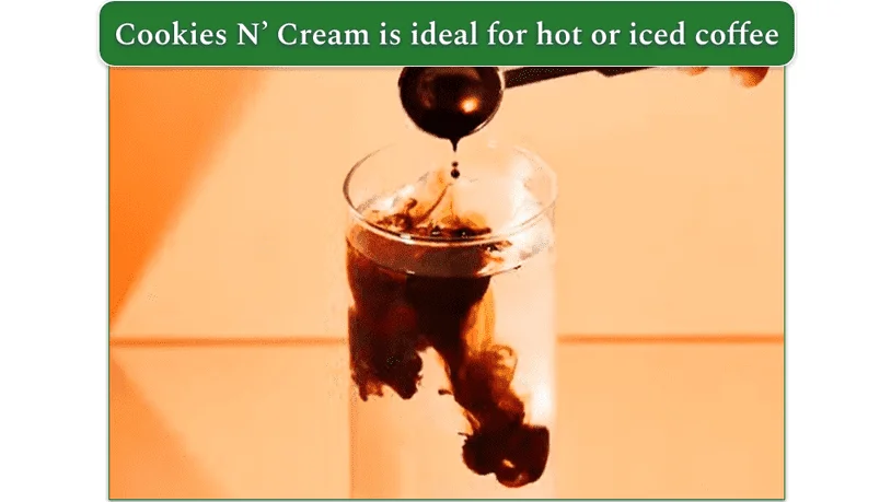 Dosing Javvy's Cookies N' Cream concentrate in water with ice