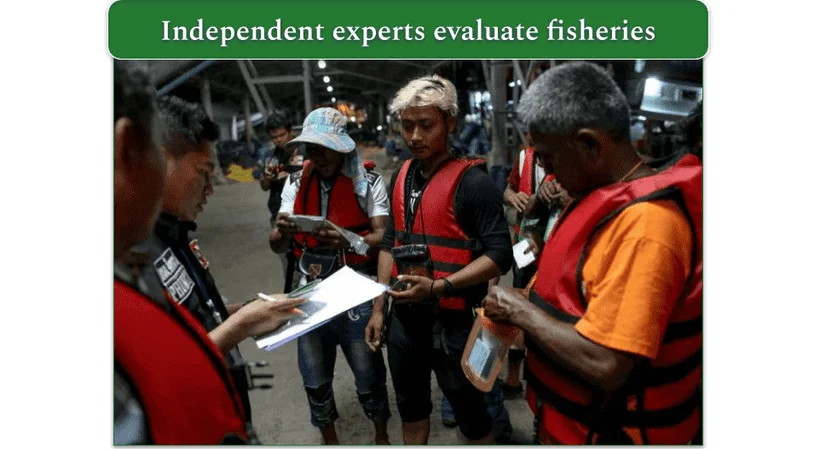 Independent experts talk with fishery workers
