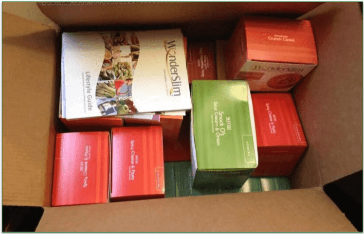 Products inside a Wonderslim delivery box