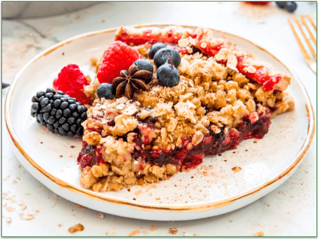 Picture of Spoonful of Comfort's Mixed Berry Streusel pie