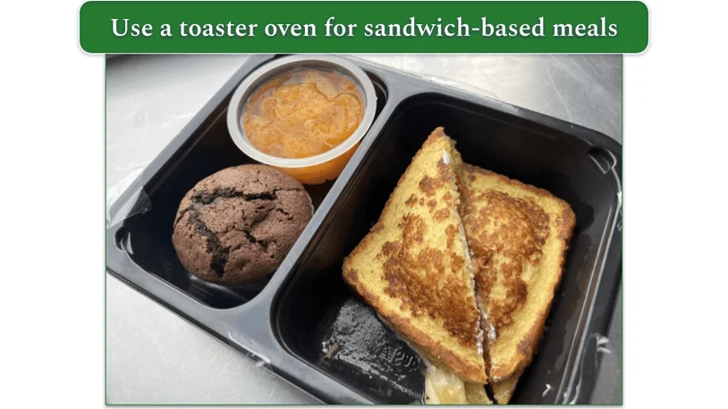 The Kelly from Diet-to-Go in a microwaveable tray