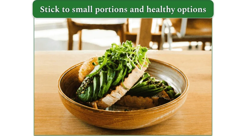 Image of a small bowl of food with lean meat and veggies